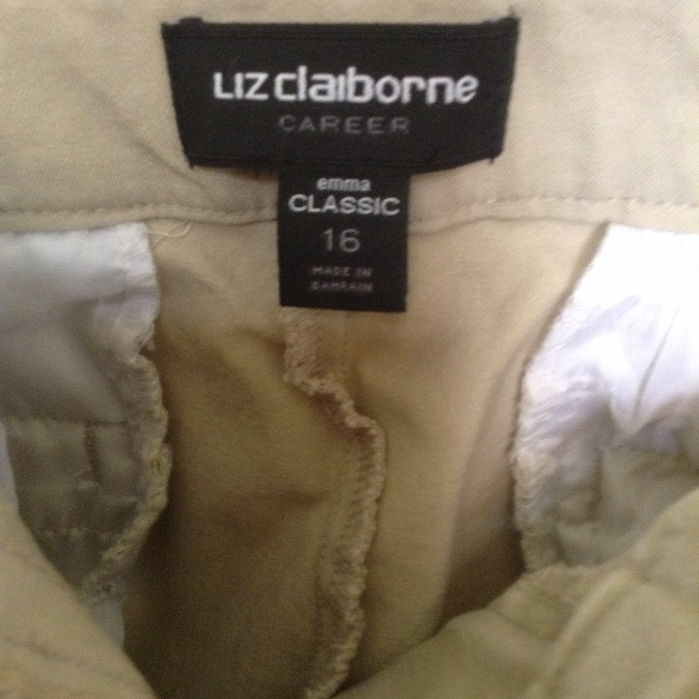 Women pants - Picture 3 of 3